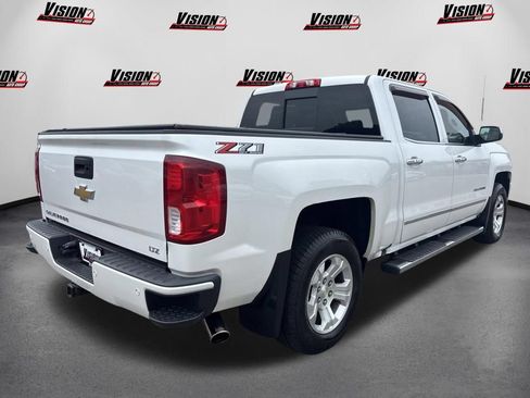 Used 2018 Chevrolet Silverado 1500 LTZ Z71 w/ LTZ Plus Package AWD/4WD image 5