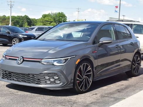 Used 2022 Volkswagen GTI SE FWD image 13