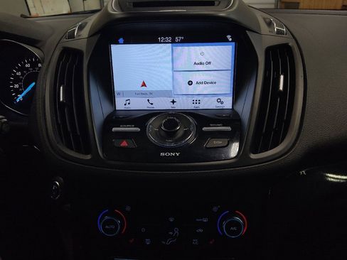 Used 2017 Ford Escape Titanium image 25