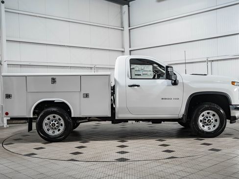 New 2025 Chevrolet Silverado 3500 W/T w/ WT Convenience Package image 9