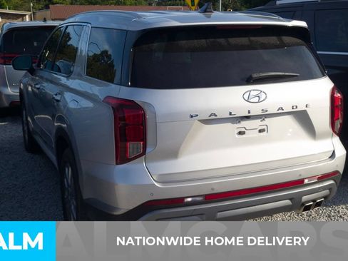 Used 2025 Hyundai Palisade SEL FWD image 4