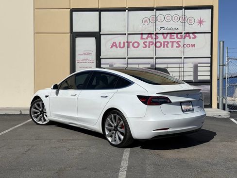 Used 2019 Tesla Model 3 Performance image 9