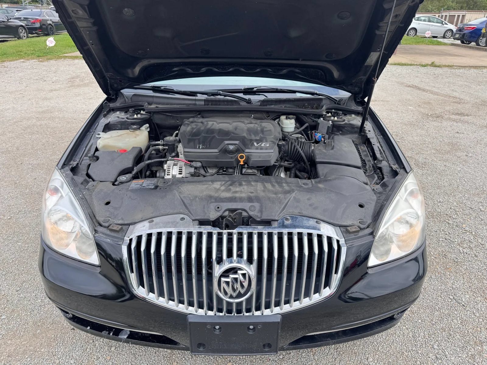 Used 2011 Buick Lucerne CXL FWD image 29