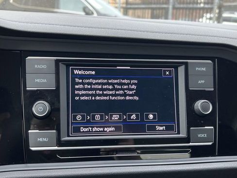 Certified 2024 Volkswagen Jetta S image 25