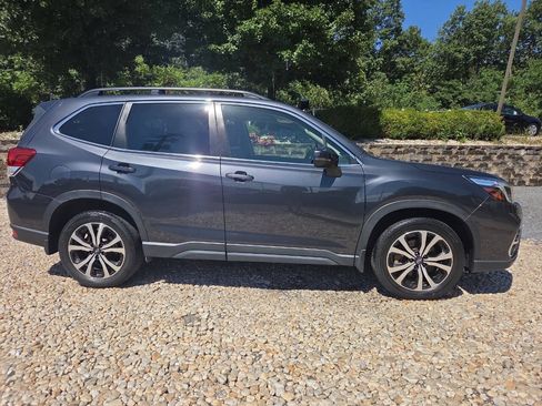 Used 2019 Subaru Forester Limited w/ Popular Package #3 AWD/4WD image 7