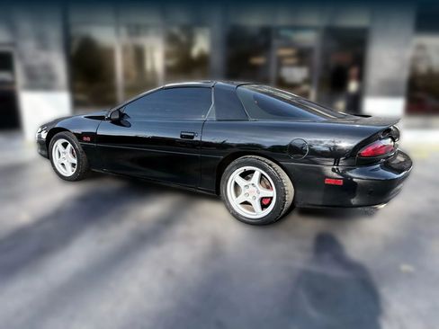 Used 1996 Chevrolet Camaro Z28 image 3