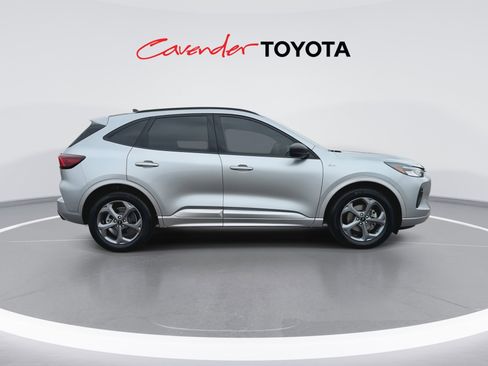 Used 2024 Ford Escape ST-Line w/ Tech Pack #1 image 9