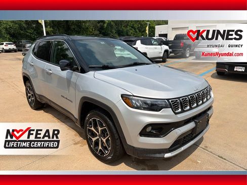 Used 2025 Jeep Compass Limited AWD/4WD image 1