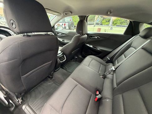 Used 2020 Chevrolet Malibu LT image 13