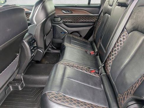 Used 2022 Jeep Grand Cherokee Summit w/ Advanced Protech Group IV image 18