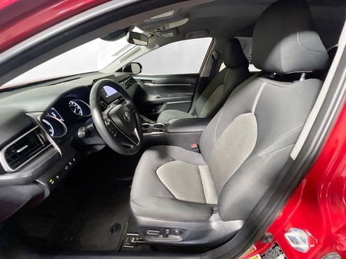 Used 2024 Toyota Camry LE image 14