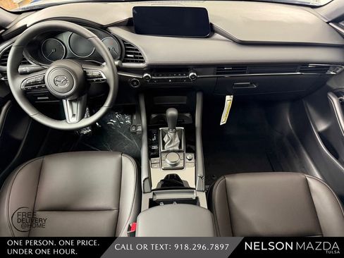 New 2026 MAZDA MAZDA3 Hatchback w/Premium Plus Pkg image 40