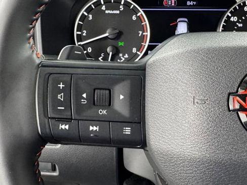 Certified 2026 Nissan Rogue SV AWD/4WD image 22