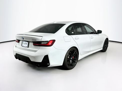 Used 2023 BMW 330i Sedan w/ M Sport Package RWD image 9