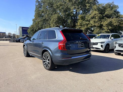 Certified 2025 Volvo XC90 B6 Plus w/ Protection Package image 4