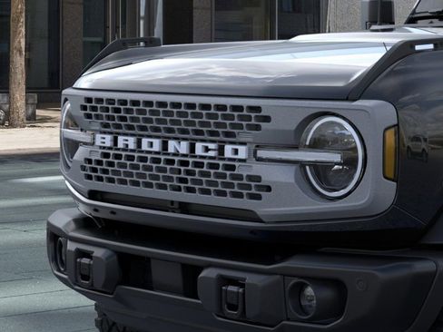 New 2026 Ford Bronco Badlands AWD/4WD image 19