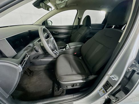Used 2025 Hyundai Tucson SEL FWD image 13