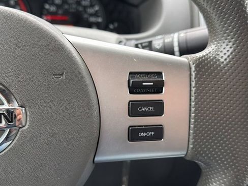 Used 2016 Nissan Frontier SV image 27