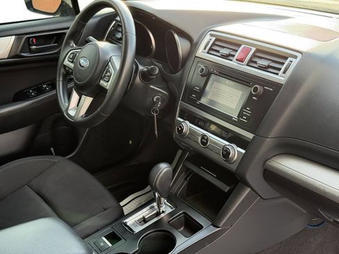 Used 2017 Subaru Legacy 2.5i w/ Alloy Wheel Package image 9