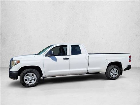 Used 2018 Toyota Tundra SR RWD image 8