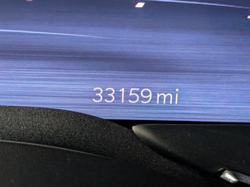 Used 2025 RAM 1500 Laramie w/ Night Edition image 25