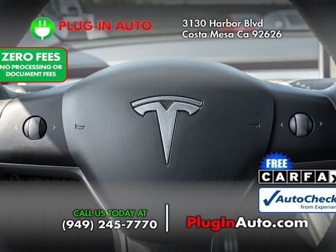 Used 2022 Tesla Model Y Performance AWD/4WD image 21