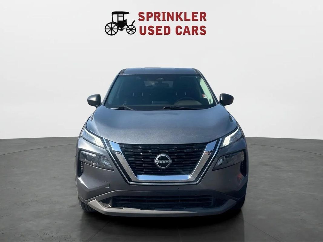Used 2023 Nissan Rogue S FWD image 2