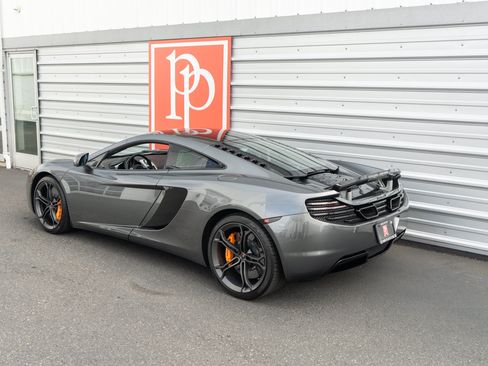 Used 2012 McLaren MP4-12C Coupe RWD image 33