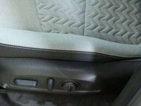 Used 2023 Chevrolet Equinox LS w/ LS Convenience Package image 13