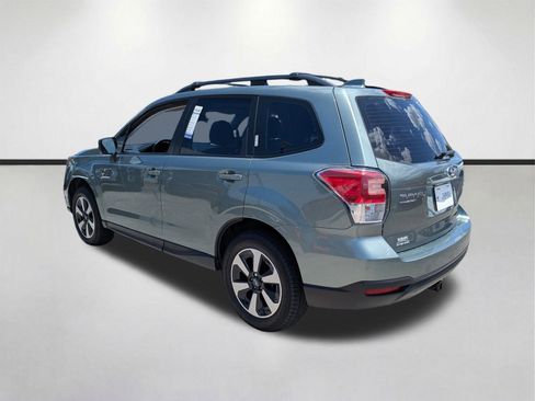 Used 2018 Subaru Forester 2.5i w/ Alloy Wheel Package AWD/4WD image 6