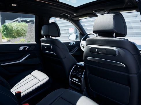 Used 2026 BMW ALPINA XB7 ALPINA XB7 image 46