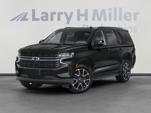 Used 2022 Chevrolet Tahoe RST w/ Luxury Package AWD/4WD image 1