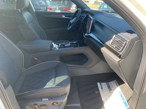 New 2025 Volkswagen Atlas Cross Sport SEL Premium R-Line image 16