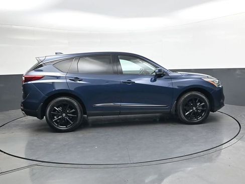 New 2026 Acura RDX SH-AWD image 3