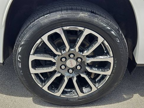 Used 2020 GMC Acadia Denali FWD image 7