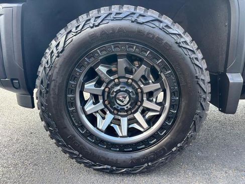 Used 2024 GMC Sierra 2500 Denali Ultimate w/ LPO, GMC Protection Package image 9