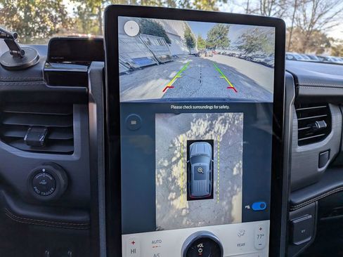 Used 2023 Ford Expedition Max Platinum image 24