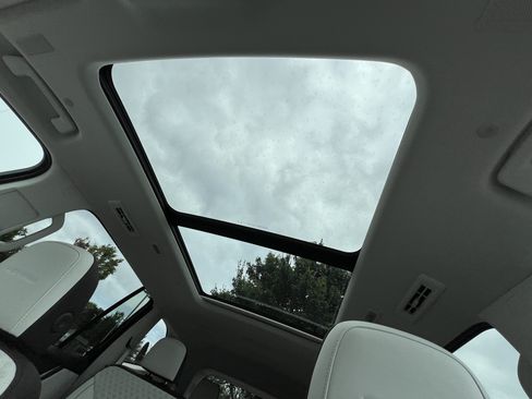 Used 2024 GMC Acadia Denali w/ Super Cruise Package FWD image 29
