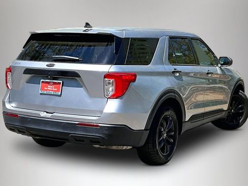 Used 2021 Ford Explorer 2WD image 5