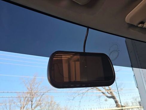 Used 2023 Ford E-350 and Econoline 350 Super Duty w/ Power Windows & Locks Group image 25