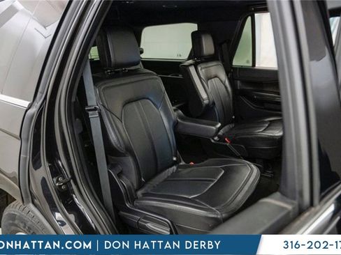 Used 2021 Ford Expedition Limited image 32
