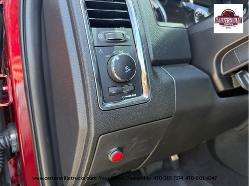 Used 2017 RAM 2500 Laramie w/ Sport Appearance Group AWD/4WD image 19