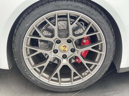 Used 2020 Porsche 911 GT3 RS image 13