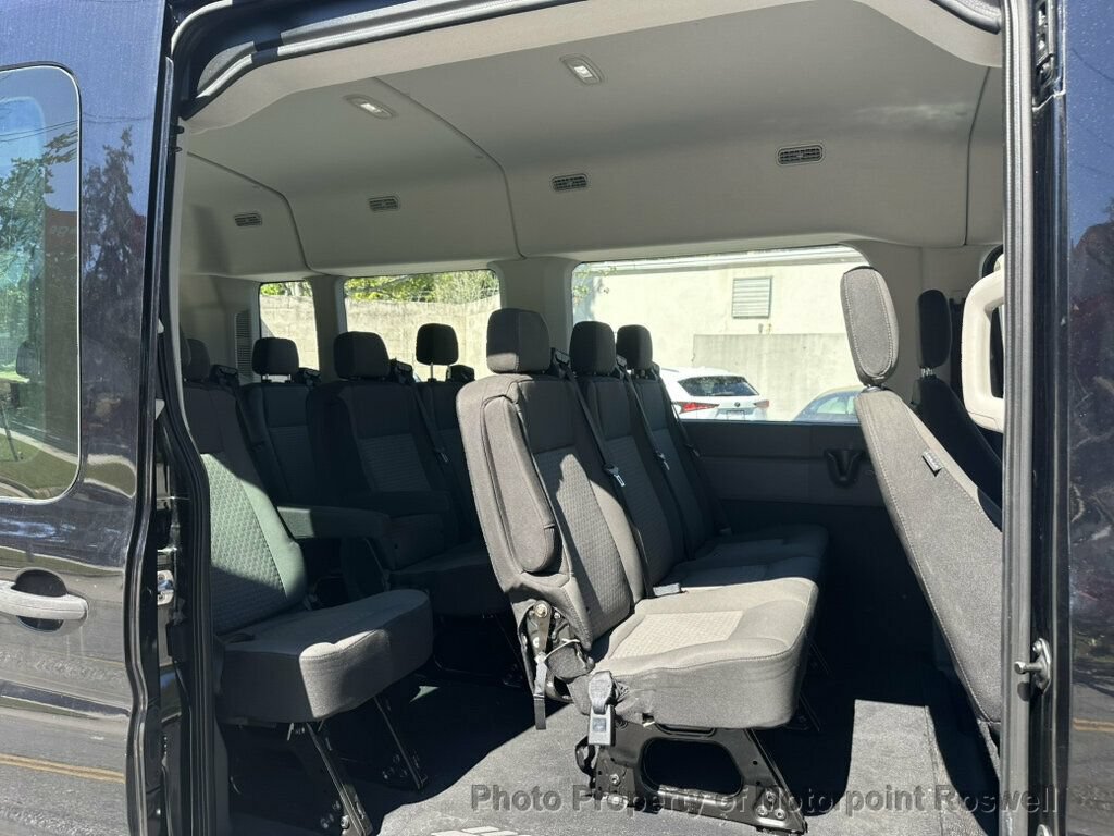 Used 2023 Ford Transit 350 XLT RWD image 5