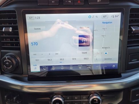 Used 2022 Ford F150 Lariat image 15