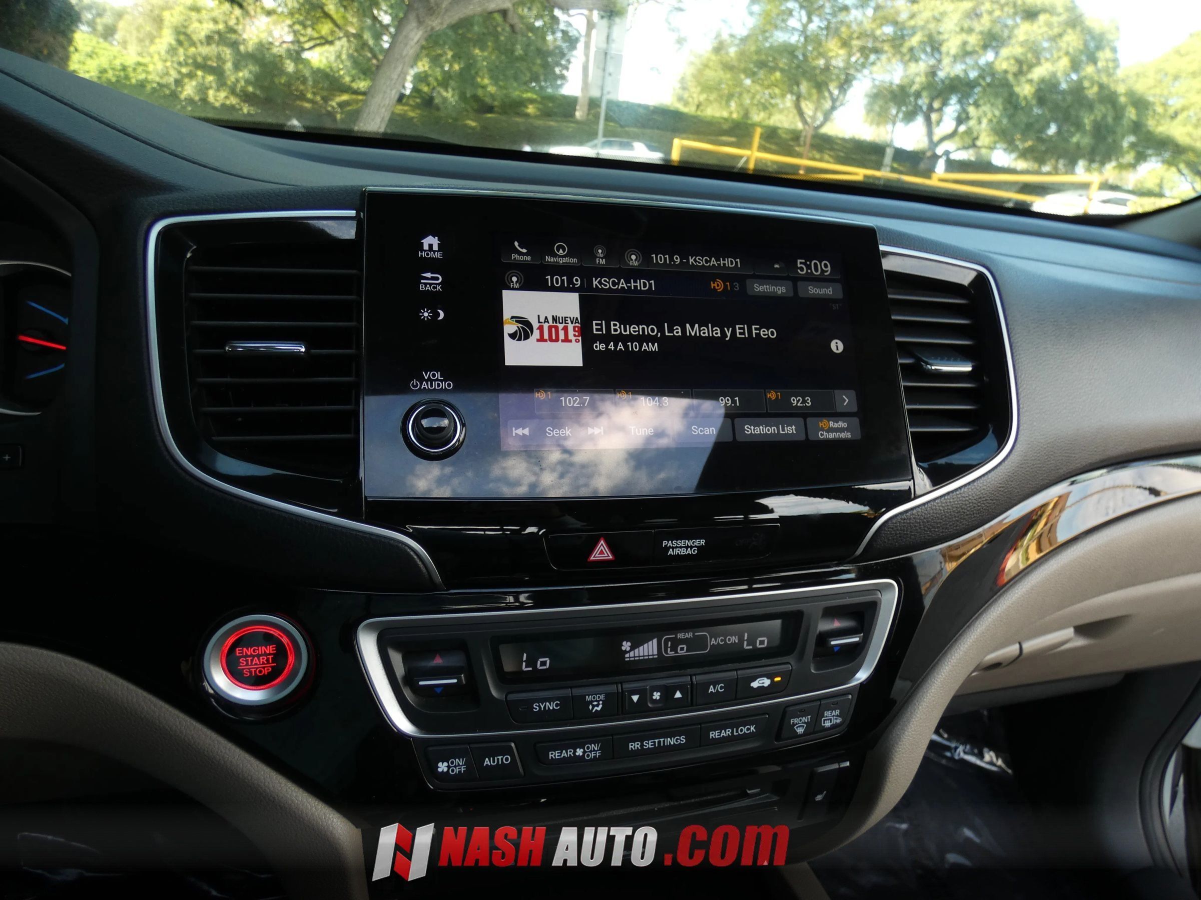 Used 2019 Honda Pilot Touring image 59