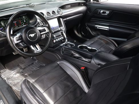 Used 2020 Ford Mustang GT Premium w/ GT Performance Package RWD image 6