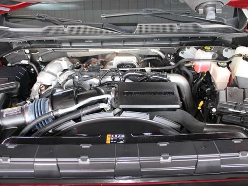 Used 2024 Chevrolet Silverado 2500 High Country w/ Technology Package AWD/4WD image 35