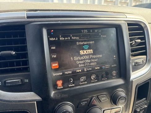 Used 2014 RAM 2500 Big Horn image 19