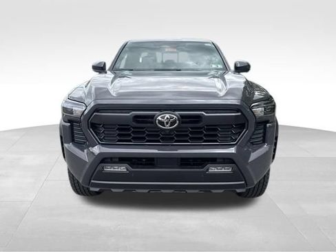 New 2026 Toyota Tacoma 4x4 Double Cab image 9